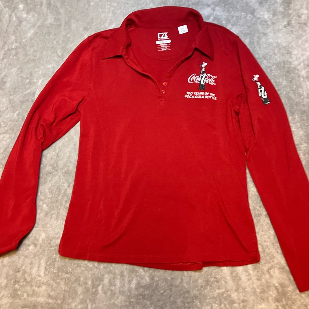 Coca-Cola‎ Cutter & Buck Red Long Sleeve Tee Medium Embroidered Womens